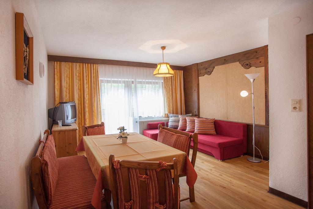 Haus Weidmannsheil Apartment Längenfeld Exterior photo